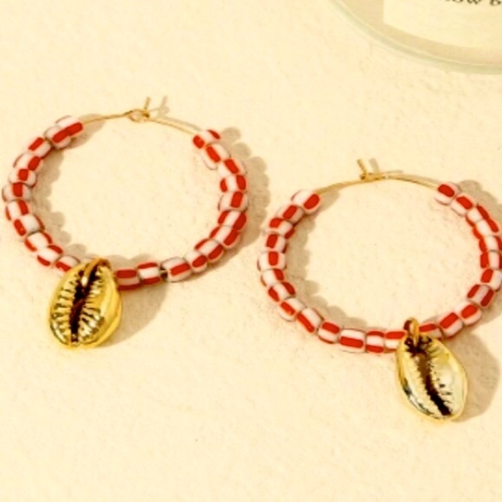 Unbranded | Gold shell beaded hoop earrings